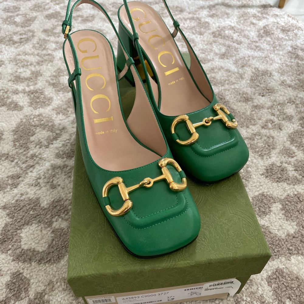Gucci Kelly Green Sling Backs 37.5, comes with receipt and box